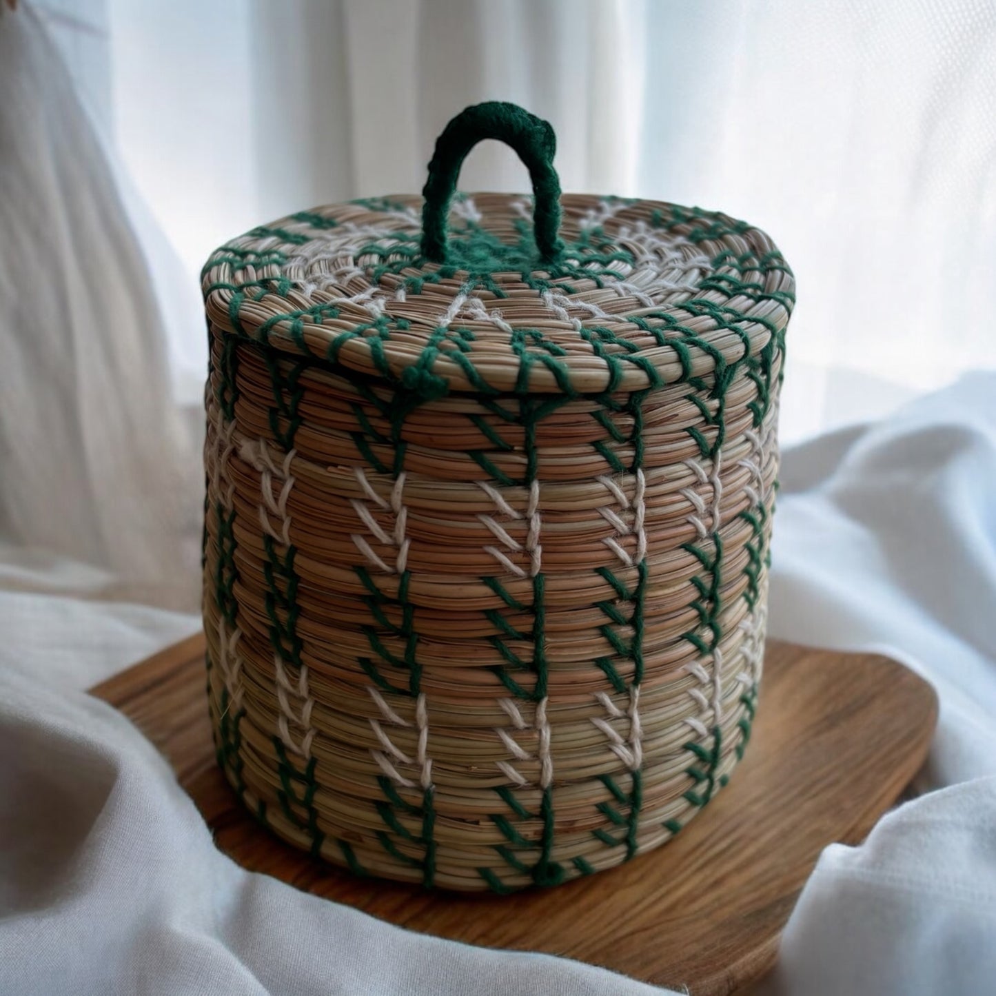 SOE Little Vault: Pine-needle Knick-Knack Organiser